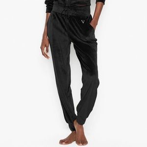 VICTORIA SECRET VELOUR SWEATPANTS